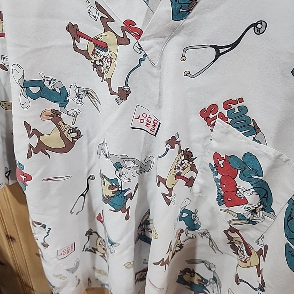 Men's Cartoon Print White Scrub Top